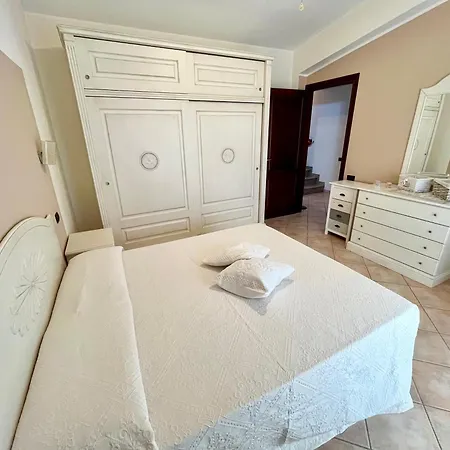 펜션 Eri & Ely's House By La Via Del Mare Viaggi E Vacanze *