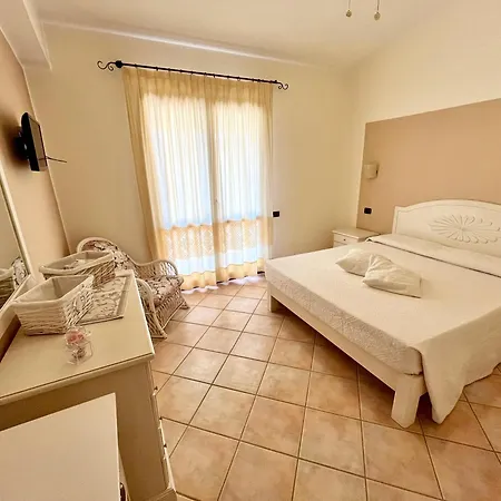 Holiday home Eri & Ely's House By La Via Del Mare Viaggi E Vacanze